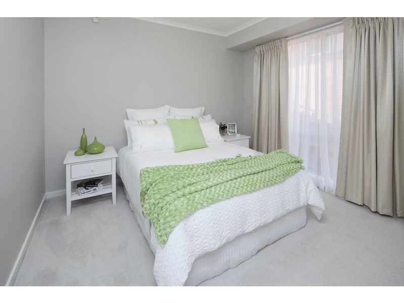 130 David Collins Drive, Endeavour Hills VIC 3802