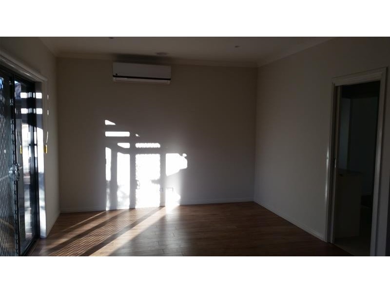 2/26 Boyd Street, Dandenong VIC 3175