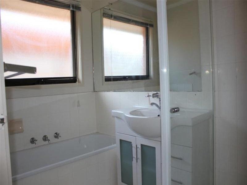 3 Bryson Court, Endeavour Hills VIC 3802