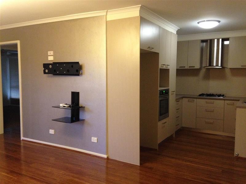 1/113 Clow Street, Dandenong VIC 3175