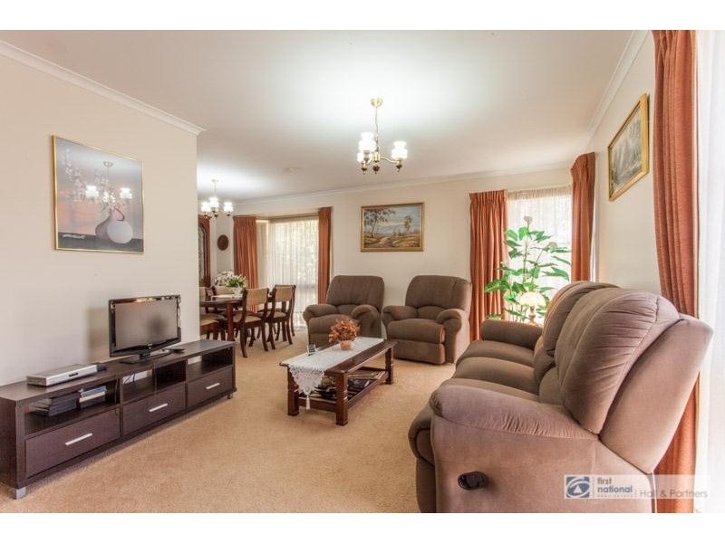 20 Rhonda Close, Endeavour Hills VIC 3802