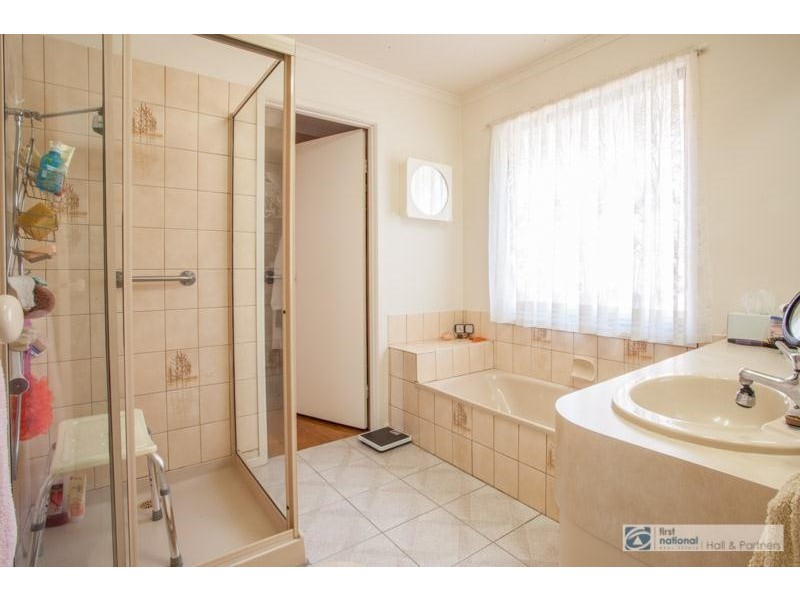 20 Rhonda Close, Endeavour Hills VIC 3802