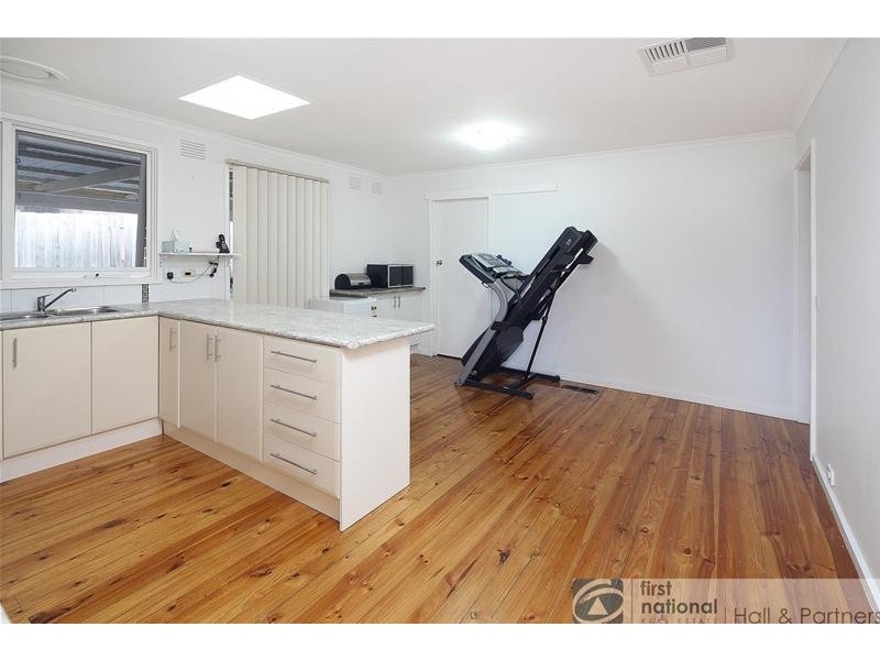 14 Stephens Close, Endeavour Hills VIC 3802