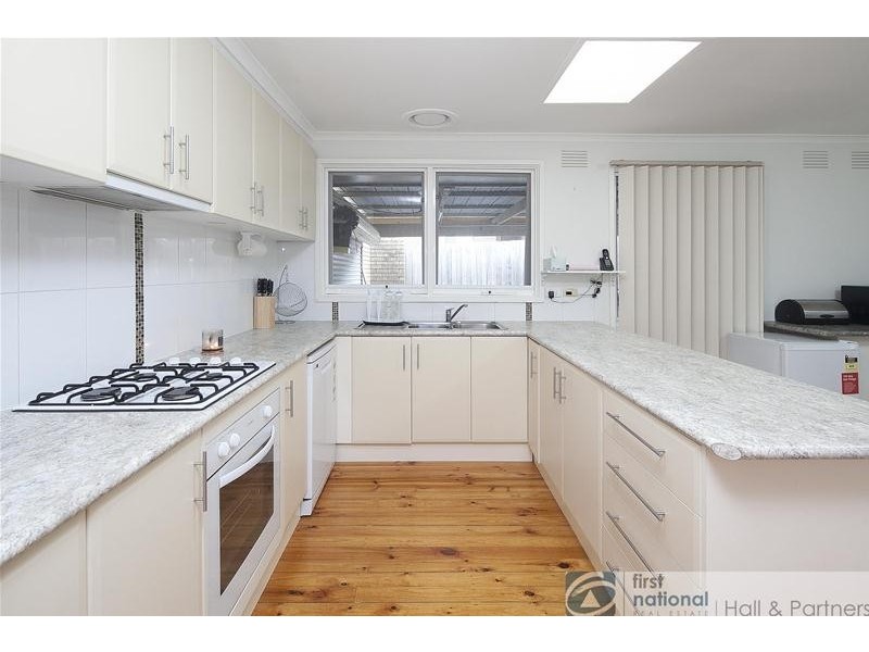 14 Stephens Close, Endeavour Hills VIC 3802