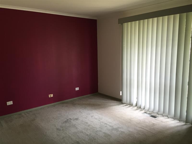 5 Hanna Drive, Endeavour Hills VIC 3802