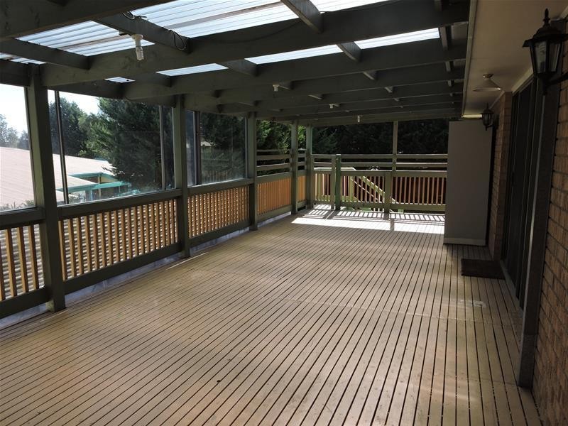 5 Hanna Drive, Endeavour Hills VIC 3802