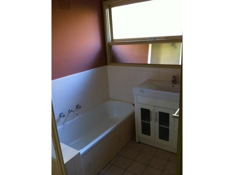 2 Tarwin Court, Dandenong North VIC 3175