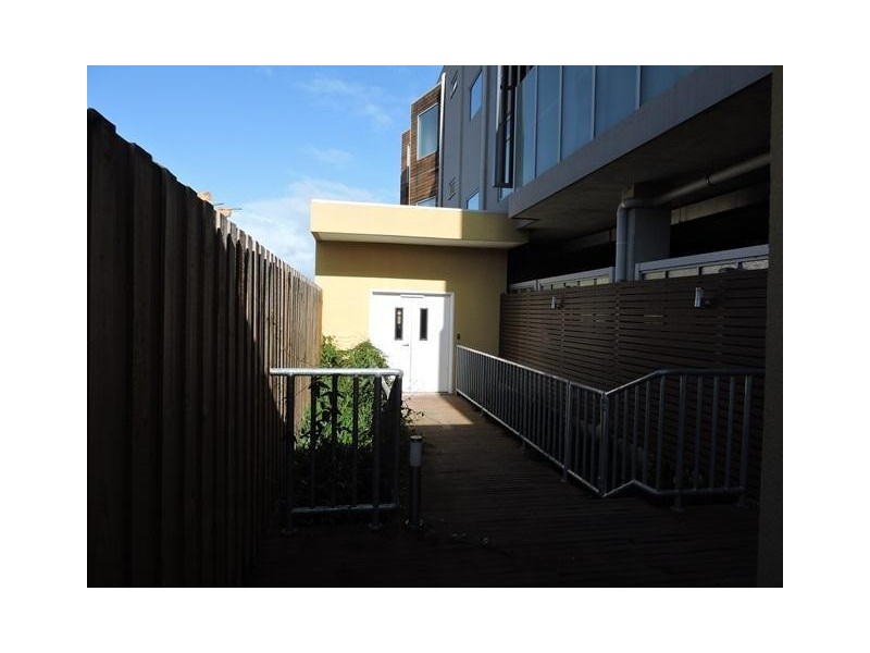 3/9 McFarlane Crescent, Dandenong VIC 3175