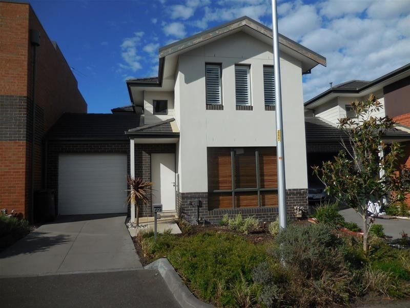 69 Waverley Park Drive, Mulgrave VIC 3170