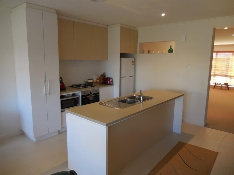 69 Waverley Park Drive, Mulgrave VIC 3170