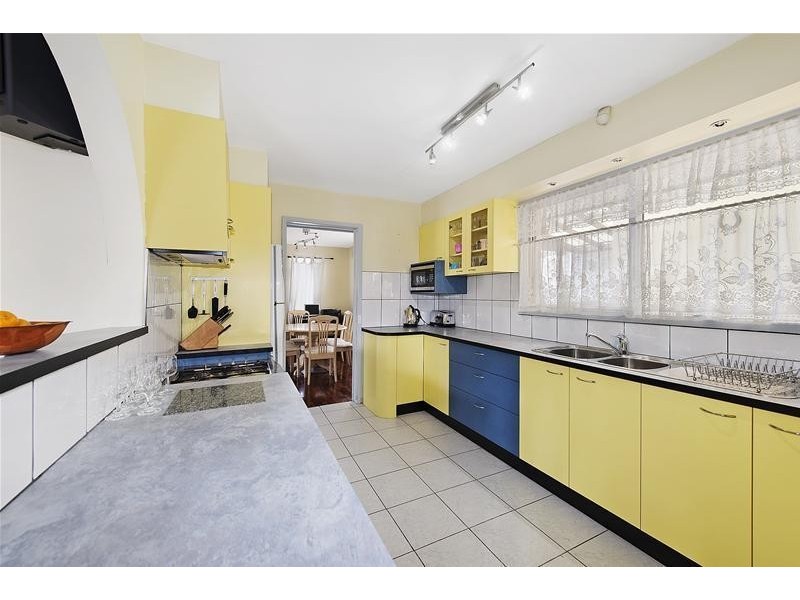 98 Hansworth Street, Mulgrave VIC 3170