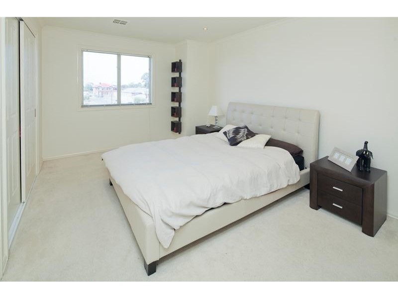 11 Tegans Close, Hallam VIC 3803