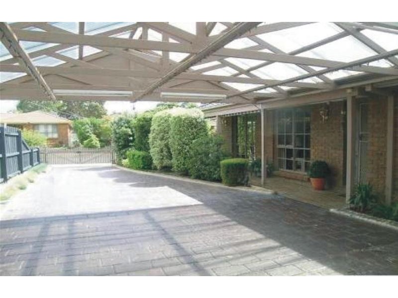 6 Falkiner Crescent, Dandenong VIC 3175