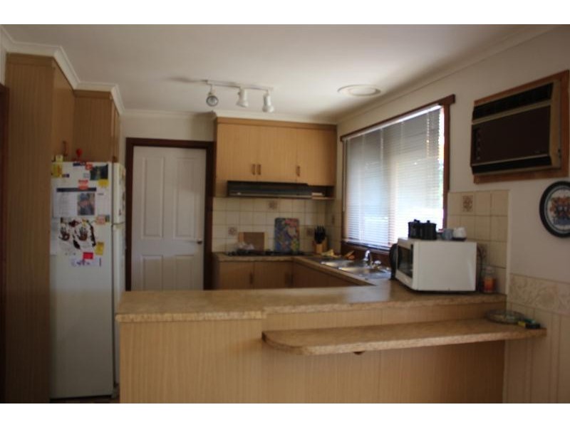 2 Dorgan Court, Endeavour Hills VIC 3802