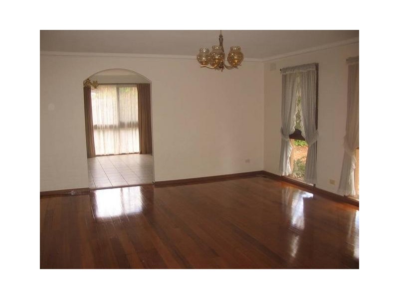 2 Kiewa Court, Dandenong North VIC 3175