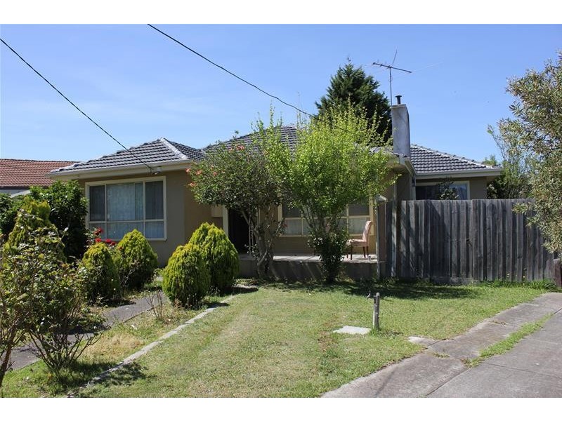 18 McLennan Street, Eumemmerring VIC 3177