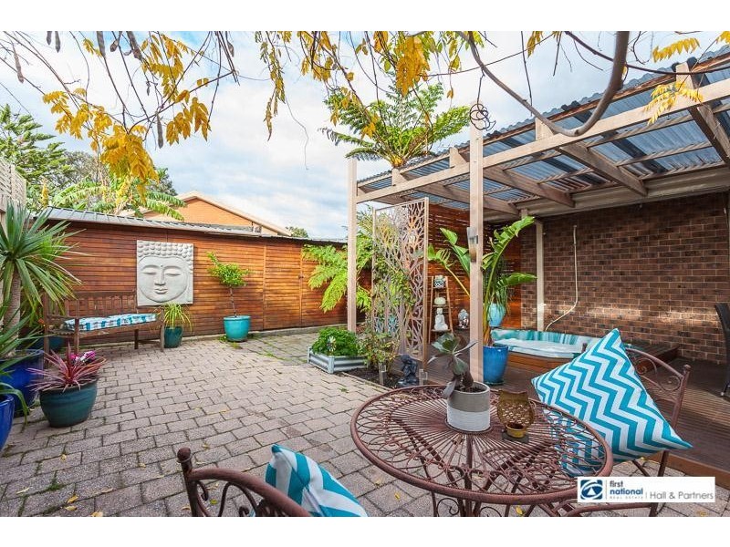 35 Aberdeen  Drive, Dandenong North VIC 3175