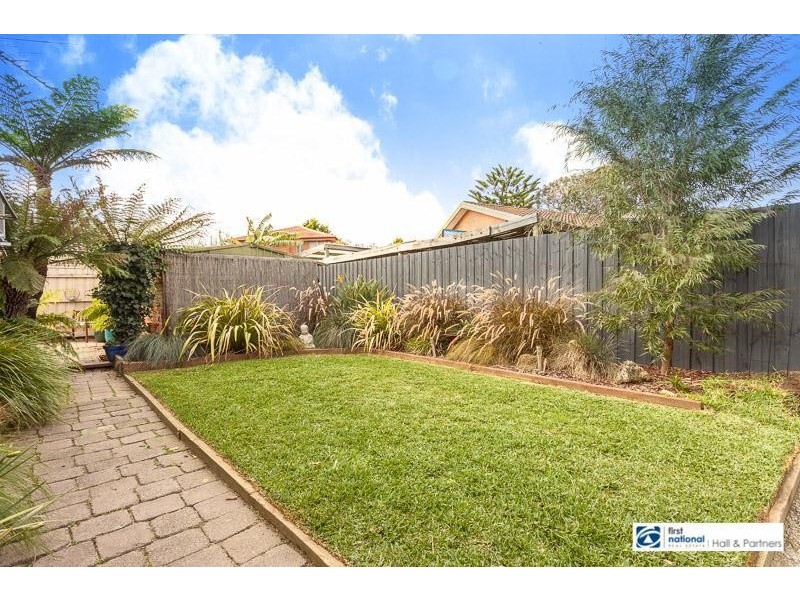 35 Aberdeen  Drive, Dandenong North VIC 3175