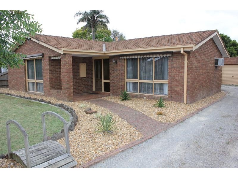 13 Mountview Avenue, Hallam VIC 3803