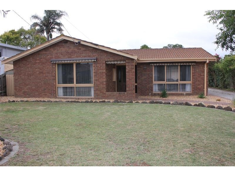 13 Mountview Avenue, Hallam VIC 3803