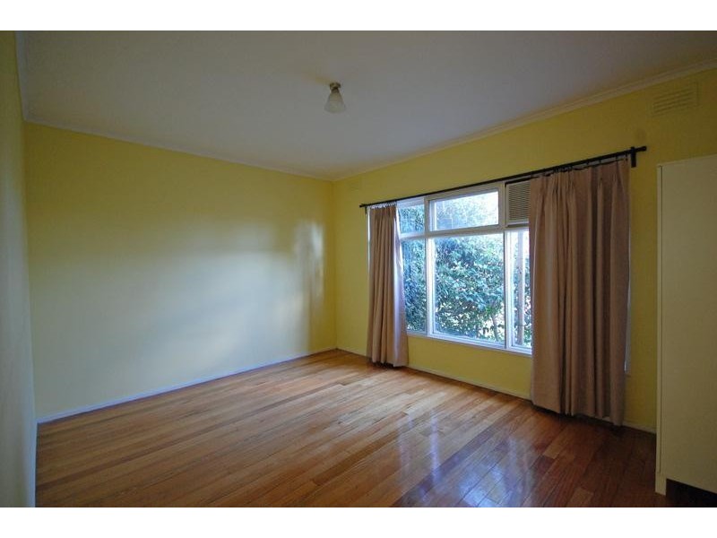 30 Roberts Avenue, Mulgrave VIC 3170