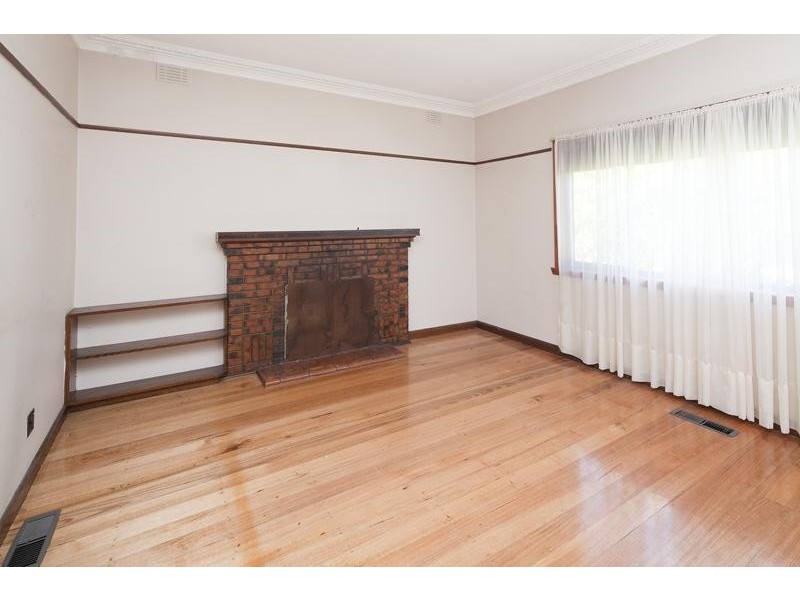 13 Edith Street, Dandenong VIC 3175