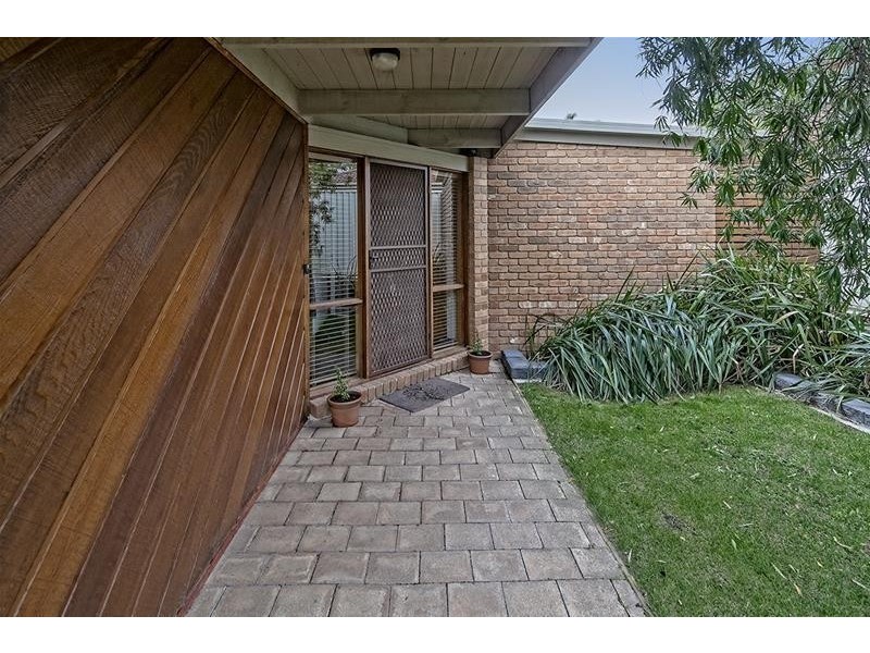 6 Christopher Court, Hallam VIC 3803