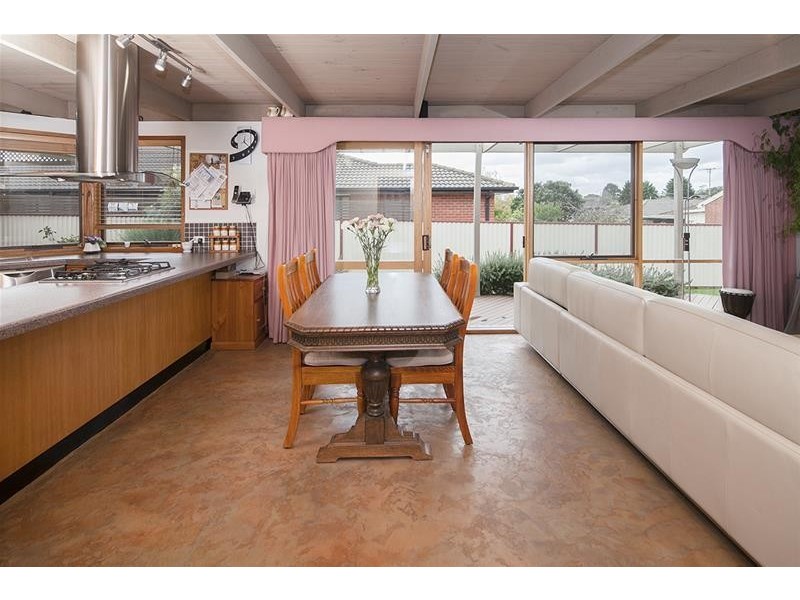 6 Christopher Court, Hallam VIC 3803