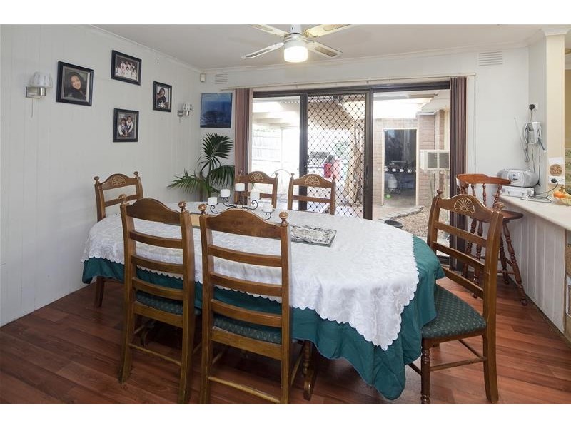 4 Primrose Hill Close, Endeavour Hills VIC 3802