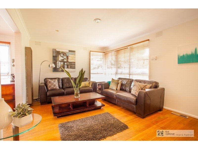 13 Kilberry Crescent, Hallam VIC 3803