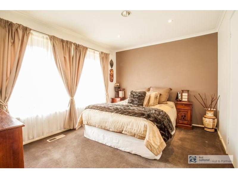 13 Kilberry Crescent, Hallam VIC 3803