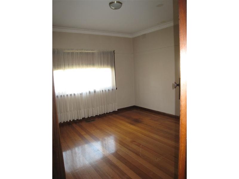 13 Edith Street, Dandenong VIC 3175