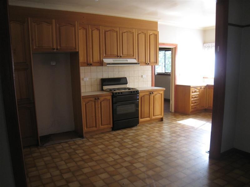 13 Edith Street, Dandenong VIC 3175