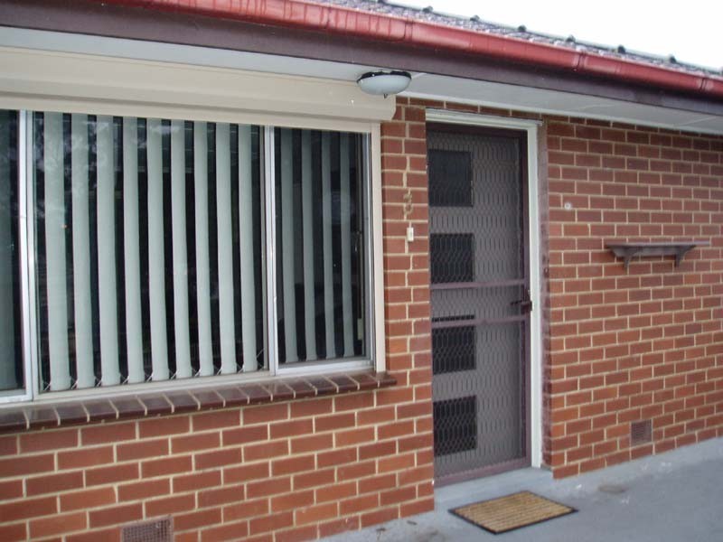 3/33 Gladstone Road, Dandenong VIC 3175