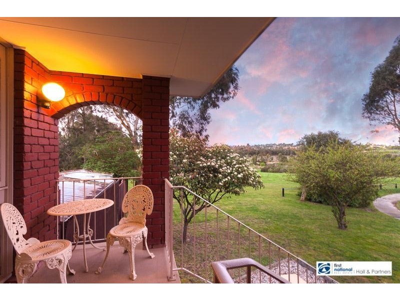 13 Moore Road, Hallam VIC 3803