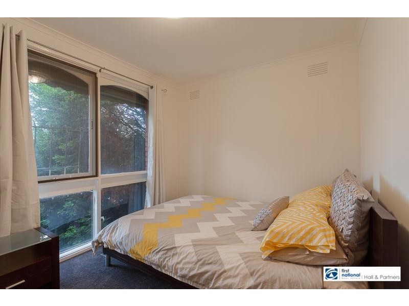 13 Moore Road, Hallam VIC 3803