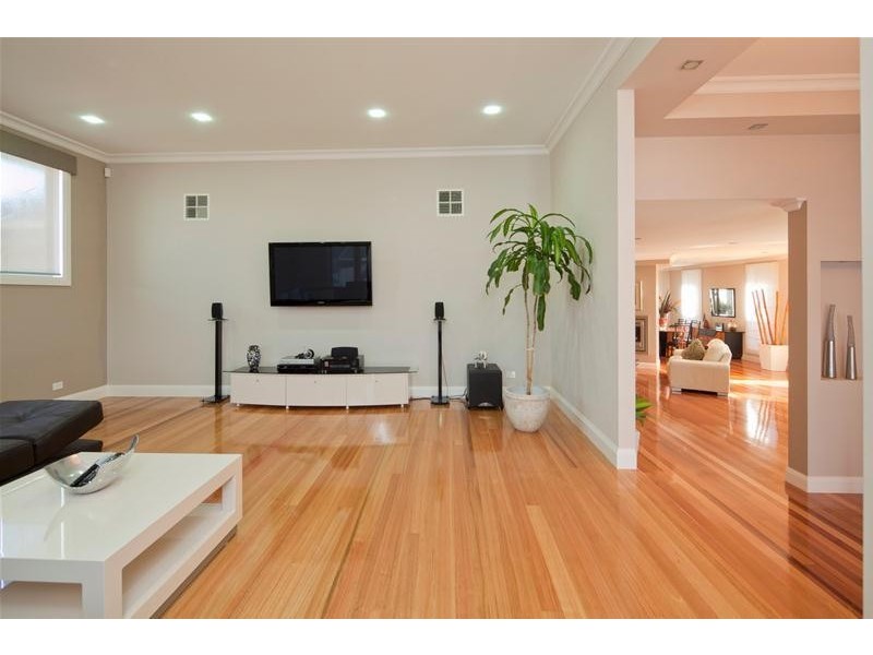 15 Orbison Court, Endeavour Hills VIC 3802