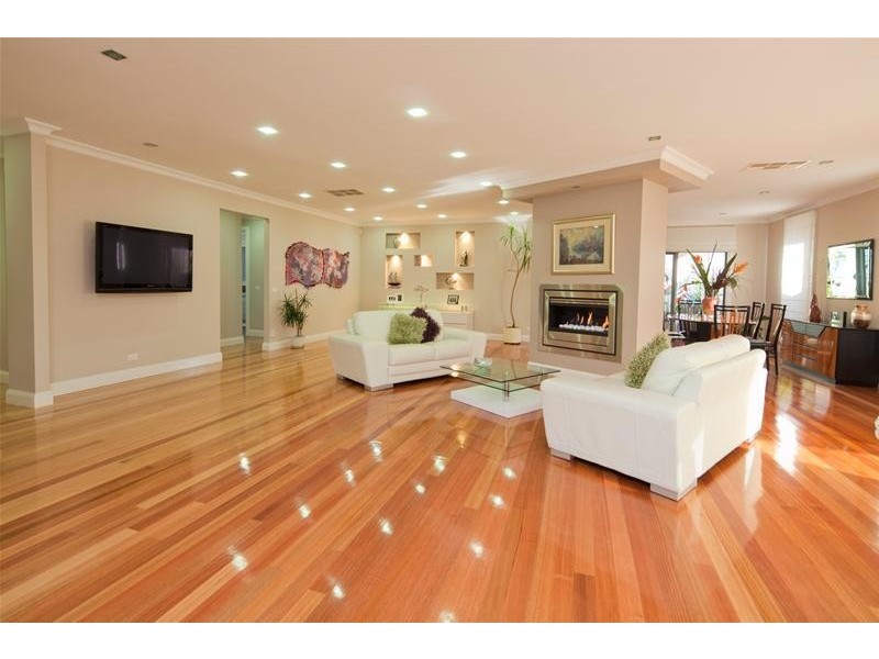 15 Orbison Court, Endeavour Hills VIC 3802