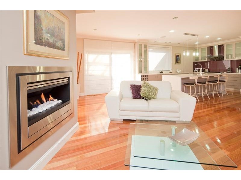 15 Orbison Court, Endeavour Hills VIC 3802