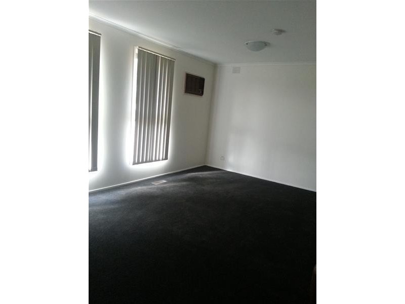 16 Waranga Street, Dandenong North VIC 3175