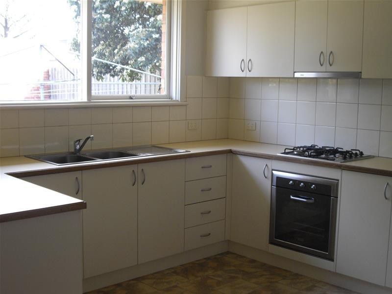 11 Withers Avenue, Mulgrave VIC 3170