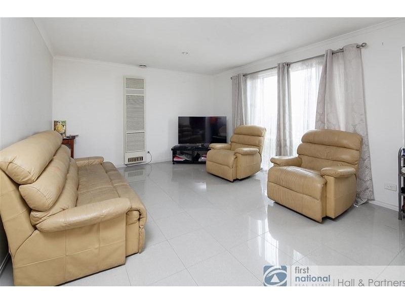 6 Marshall Place, Hallam VIC 3803