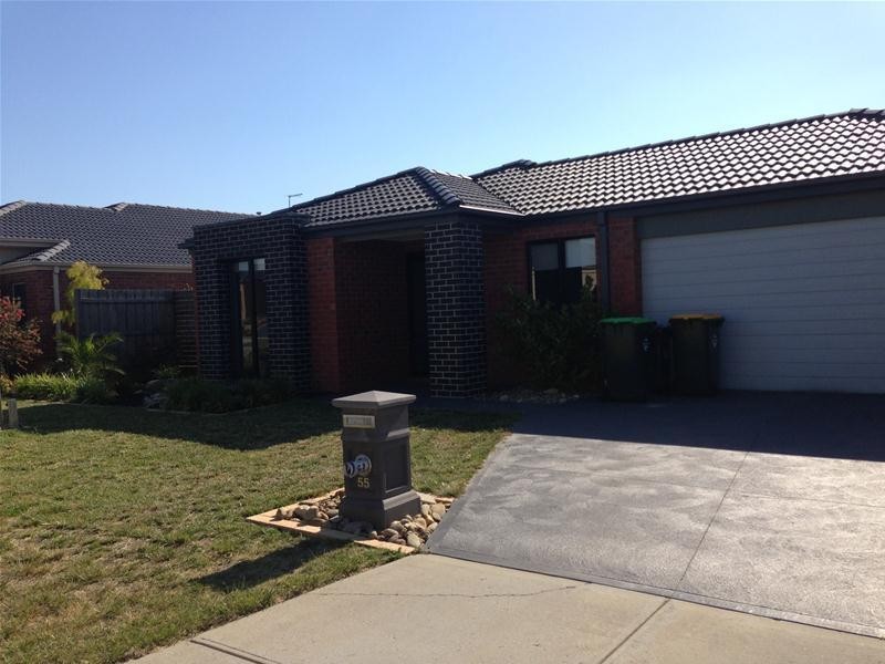 55 Galilee Drive, Sandhurst VIC 3977