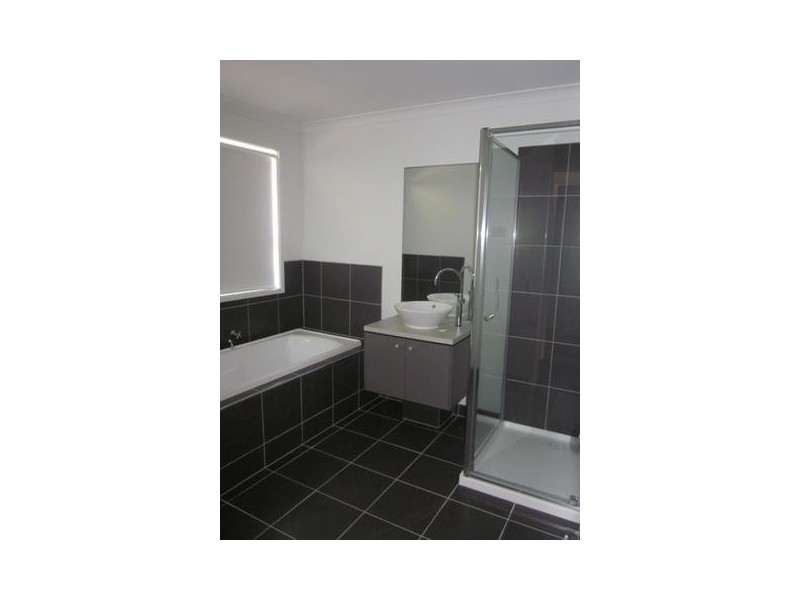 55 Galilee Drive, Sandhurst VIC 3977