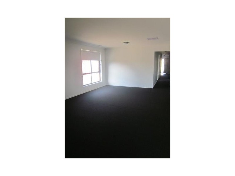 55 Galilee Drive, Sandhurst VIC 3977