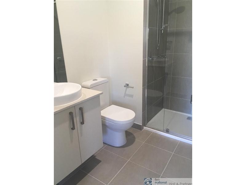 12/68 Cheltenham Road, Dandenong VIC 3175