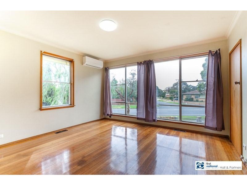 34 Excelsior Drive, Frankston North VIC 3200