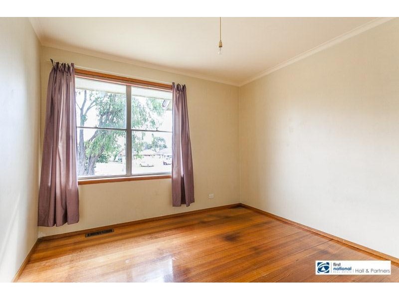34 Excelsior Drive, Frankston North VIC 3200