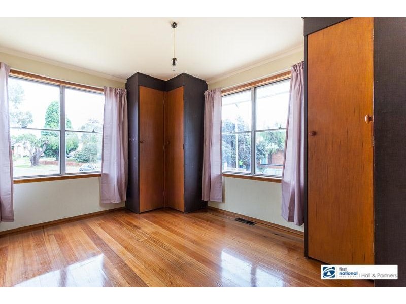 34 Excelsior Drive, Frankston North VIC 3200