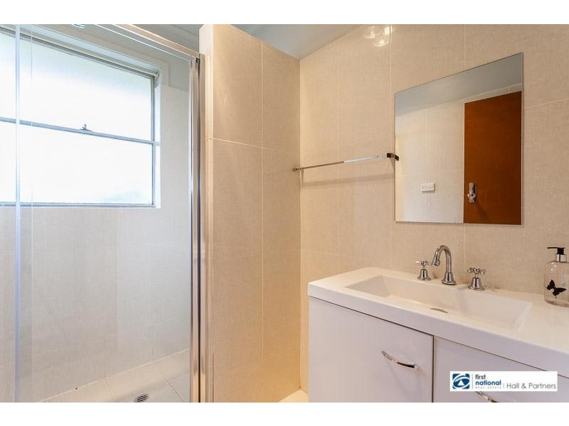 34 Excelsior Drive, Frankston North VIC 3200